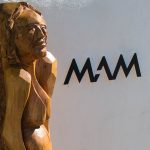 MAM - Escultura / Frente del Museo